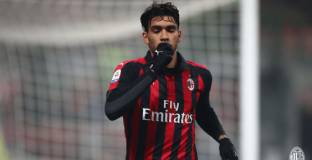 Пакета отказал да играе заради 