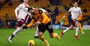 Луис коментира изгонването си