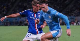 Йокохама Маринос - Манчестър Сити 3:5 