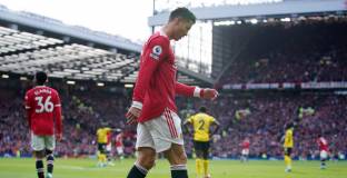  Роналдо може да се събере с Меси