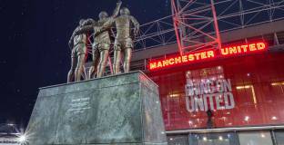 Ман Юнайтед получи най-голямата сделка в историята на ВЛ
