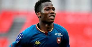 Ман Сити, Ман Юнайтед и Челси претендират за 18-годишен играч