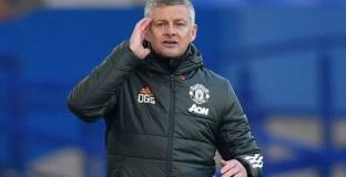 Солскяер запазва подкрепата на ръководството на Ман Юнайтед