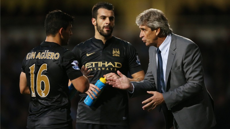 Пелегрини разчита на головете на Негредо и Агуеро