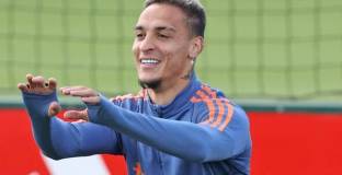 Скоулс разкритикува Антони 