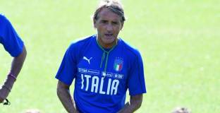 Манчини: Балотели трябва да набере форма