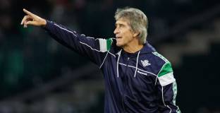 Бетис продължи с Пелегрини 