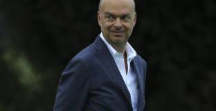 Фасоне: Милан е изправен пред безоблачно бъдеще 