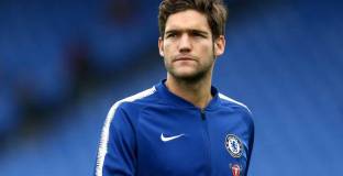  Челси е готов да пусне Алонсо в Барселона 