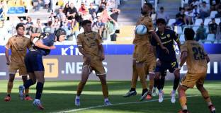 Парма се нуждаеше от дузпи, за да елиминира Специя