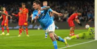 Наполи обърна Лече с 2:1, Политано сложи край на голова суша от 43 мача