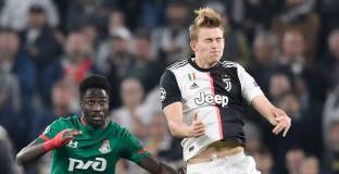 Де Лигт: Щях да съм агент, ако не бях играч 