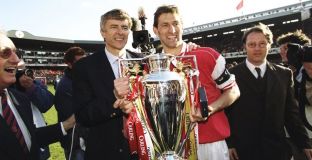 Адамс: Венгер на нищо не ме научи 