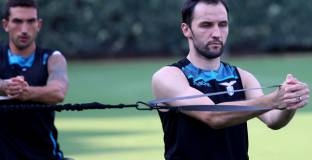 Бадел поиска от ръководството на Лацио да бъде продаден