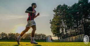 Милан - Бреша 3:1 