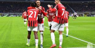 Милан оцеля срещу Удинезе, рефер бе главното действащо лице