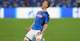 Наполи ще продаде Милик през лятото