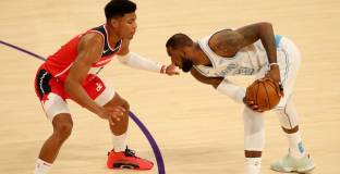 Лейкърс надви Вашингтон, Далас и Юта с победи