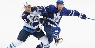 Уинипег постигна волева победа над Торонто