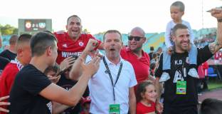 Стойчо Младенов и Любо Пенев в битка за следващ треньор на ЦСКА 1948