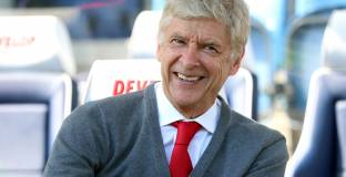 Арсенал ще постави статуя в чест на Венгер