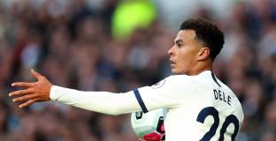 Али се чувства виновен за уволнението на Почетино