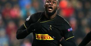 Лукаку съобщи за расистки викове по време на мача със Славия Прага