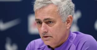 Моуриньо призова играчите да престанат да бъдат егоисти