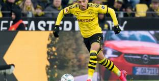 Невил за Санчо: Малко се разминаваме