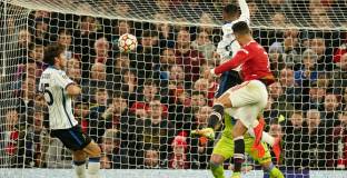 Линекер: Роналдо е най-добрият футболист с глава 