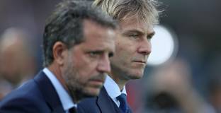 Наказаха Недвед и Паратичи за обида на съдия