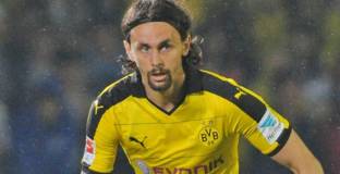 Суботич не изключва, че може да напусне Борусия Дортмунд 