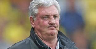 Нюкасъл разглежда трима за замяна на Стив Брус