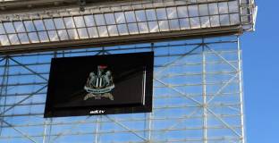 Клубовете блокираха спонсорските контракти на Нюкасъл 