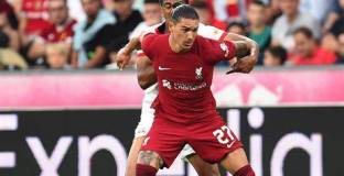 Робъртсън: Това е страхотно начало за Нунес 