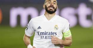  Адебайор: Бензема трябва да спечели 