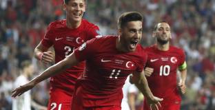 Турция - Уелс 2:0 