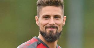 Жиру обмисля напускане на Арсенал