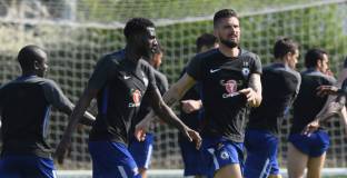 ФА обвини Челси в загуба на контрол над футболистите 