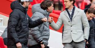  Клоп съчувства на Паркър