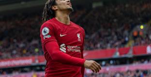 Брайтън затрудни Ливърпул, Тросар с хетрик (видео)