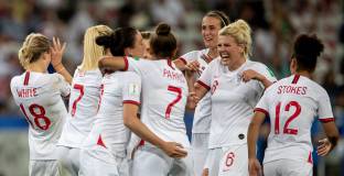  Журналистка критикува  Англия за липсата на чернокожи в състава