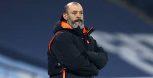 Санто: Ман Сити наказа Уулвс