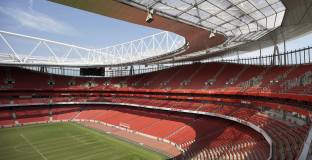 Арсенал ще надвие и Евертън в последния ден