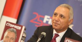 Стоичков с топло коледно обръщение