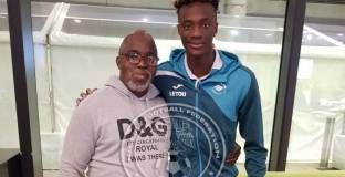 Тами Ейбръхам реши да се състезава за националния на Нигерия 