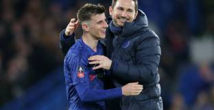 Маунт се извини на Лампард за нарушаването на карантината