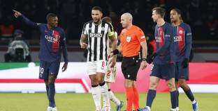 Клатенбърг: Играчите на Нюкасъл имат право да се чувстват ограбени