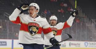  Флорида, Каролина и Едмънтън с победи