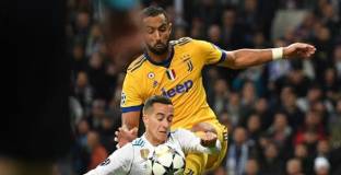 Бенатиа: Бях по-бърз от Васкес, такава дузпа е абсурд 